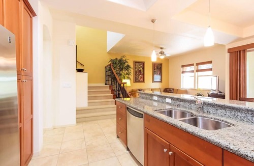 Kamuela House | Mauna Lani Fairways Luxury Accommodations