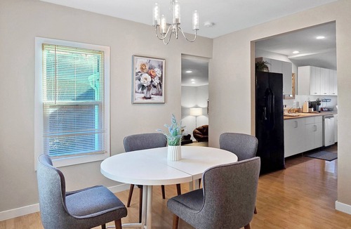 Boise Bench Cottage | "Minty Fresh Cozy Cottage" Boise Bench Home Near Downtown BSU