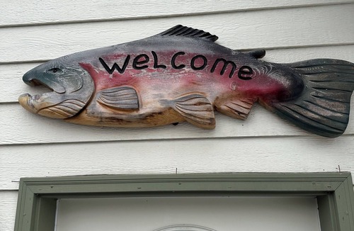 Huffman - O' Malley Apartment | Modern 2-bedroom corporate apartment with WiFi in South Anchorage
