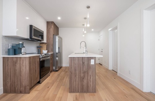 Fremont Condo | Modern 2B/1B Fremont Suite with Prime Walkability