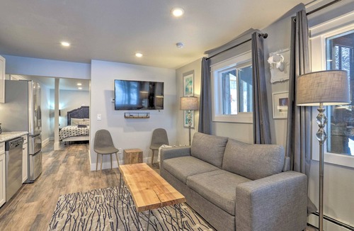 South Addition Apartment | Modern Anchorage Getaway, Steps From Coastal Trail