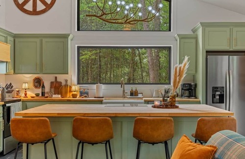 Tylertown House | Modern Cabin on Clear Creek | Forest | Sandbars