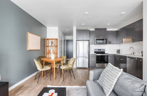 Judkins Park Apartment | Modern Central District 1BR w/Gym & BBQ, nr downtown, by Blueground