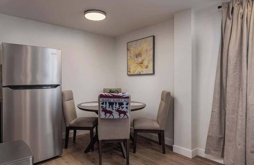 Downtown Anchorage Apartment | Modern Downtown Studio - King Bed - Inlet Views
