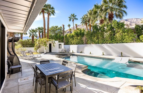 Old Las Palmas House | Modern Home with Heated Pool and Hot Tub! Dog Friendly! Firepit!