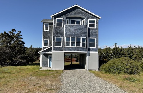 Coupeville House | Modern Home with Panoramic Views, Community Beach/Pool & Mid Island Location!