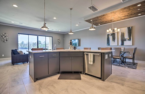 Montgomery House | Modern Lake Conroe Escape w/Grill & Boat Slip!