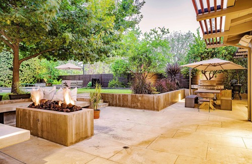 La Canada Flintridge House | Modern MidCentury Oasis with Pool/HotTub, AC, WiFi, more