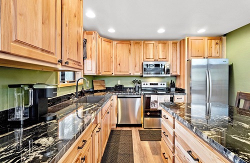 Forests Trails Cabin | Modern & Private Cabin Retreat Near Sitgreaves National Forest!