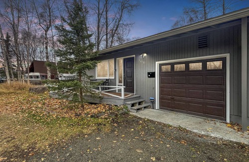 Huffman - O' Malley House | Moose Hollow-Pet friendly home with heated garage