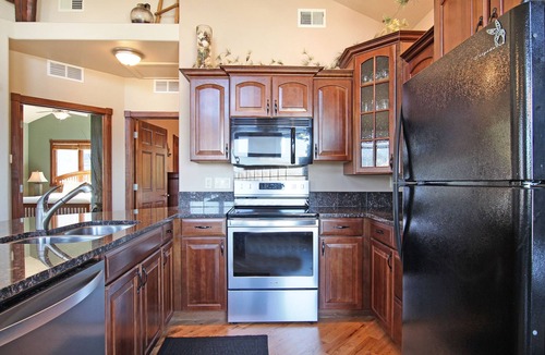 Estes Park Condo | Mount Chiquita 10a 2 Bedroom Condo by RedAwning