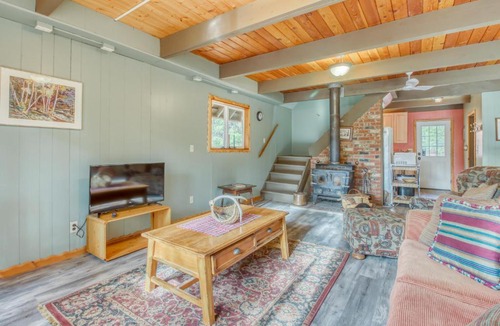 Ardenvoir House | Mountain Music Cabin
