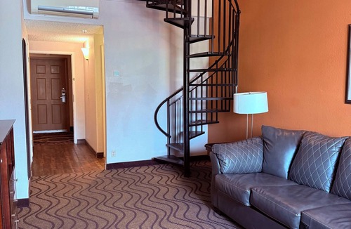 Silverthorne Hotel | Mountain Valley Inn & Suites