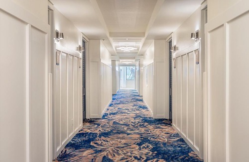 Hanamaulu Apartment | Mountain View Double Bed Room, Beachfront Resort, Lanai, AC, Pool, Restaurant, Gym, Spa