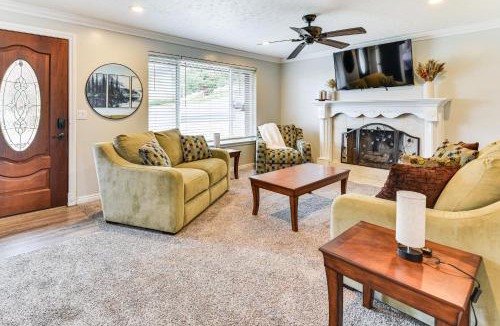Centerville House | Mountain-View Retreat w/Hot Tub in Centerville!