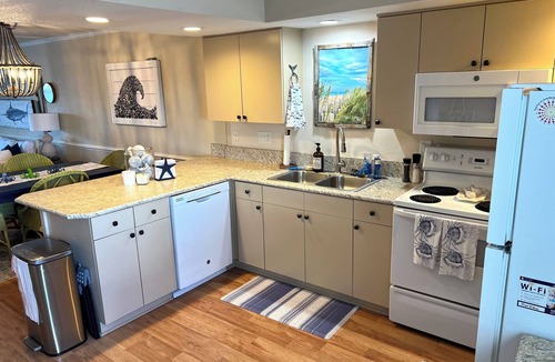 South Nags Head Condo | Nags Head Oceanfront Condo with Incredible Ocean Views