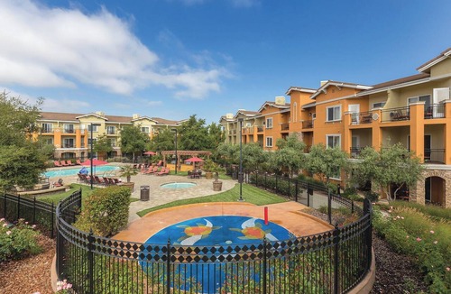 Napa Apartment | Napa Valley | Napa Wine Getaway | Pool & Hot Tub
