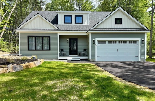 Ogunquit - Wells House | New construction 3 bedroom home with central air in Ogunquit!