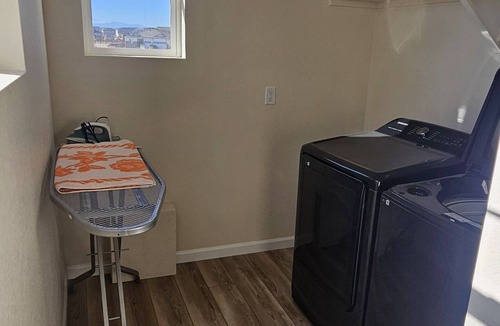 Thornton House | New Home in North Metro Denver STR-103448