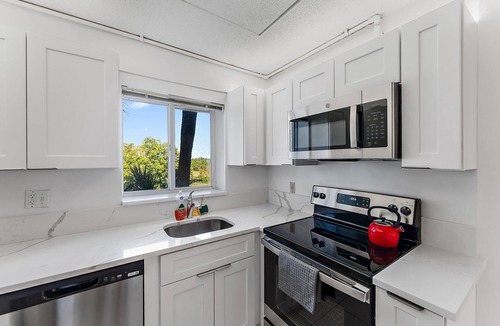 Sea Palms Condo | New listing - Beautiful 1BR 1.5BA apartment close to the beach