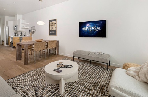 Friday Harbor Condo | New Luxury Condo! Downtown Friday Harbor! HVN 303