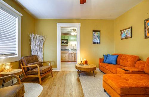 Truth or Consequences House | New Mexico Cottage: Private Yard & Hot Tub