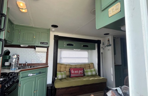 Cameron RV Rental | Nice campground with AC in charming Cameron next to beach and LNG plant.