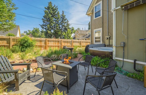 Old North End House | Noble Manor: Stylish Retreat w/Hot Tub & BBQ