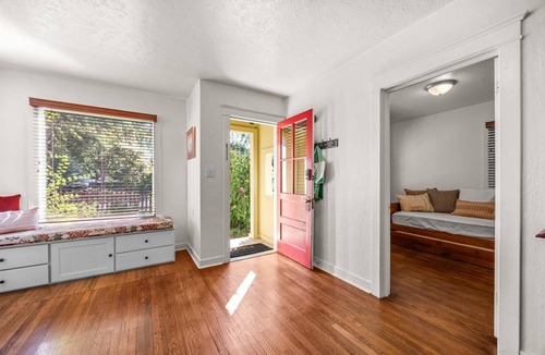 Sunset House | North End Charm: Cozy Fam Friendly Cottage with Fireplace and Dog-Friendly Fenced Yard!