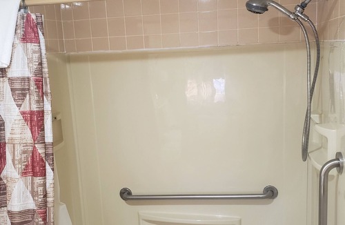 Williamstown Hotel | Northside Motel