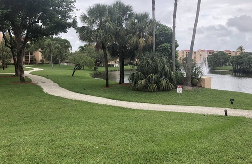 Tropic Palms Condo | NOVEMBER AND DECEMBER NOW AVAILABLE! Delray Racquet Club Large Two Bedroom
