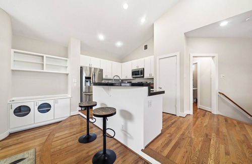 Willow Meadows/Willowbend Area House | NRG Stadium Steps Away- Perfect World Cup Stay w/Parking and Security Gates