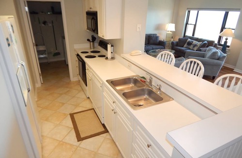 Shell Island Condo | Ocean Dune. A Bright and Beachy! Ocean Front Condo at Dune Ridge