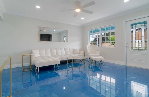 Poiciana Park II House | Ocean Oasis Apt B, Downtown, Beach, Dog Friendly, Shops