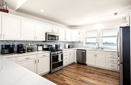Rodanthe House | Oceanfront 6BR Pool, 2 Hot Tub Private Beach Games