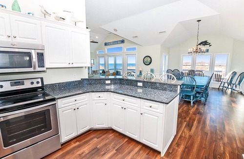 Ocean Sands House | OCEANFRONT, Ocean Views, Prv Pool, H Tub, OS2F, Sand Crab