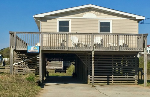 Kitty Hawk House | Oceanside Beach Cottage! Steps to the ocean! Great Location! Kitty Hawk, NC
