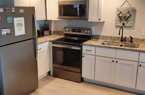 South Nags Head Condo | Oceanview Getaway! Same Song Twice Condo 102 Enjoy Sunshine & Ocean Breezes