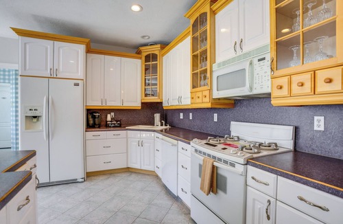 Clearfield House | Office, Fire Pit, Deck! Large Rental Near Hill AFB