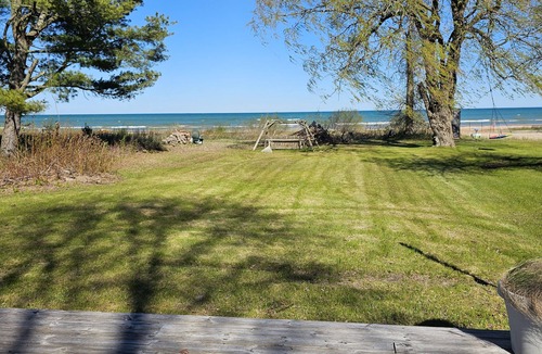 Oscoda Cottage | Oscoda beach front cottage
