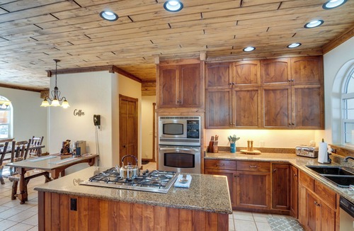 Pagosa Springs Cottage | Pagosa Springs Vacation Rental 6 Mi to Downtown!