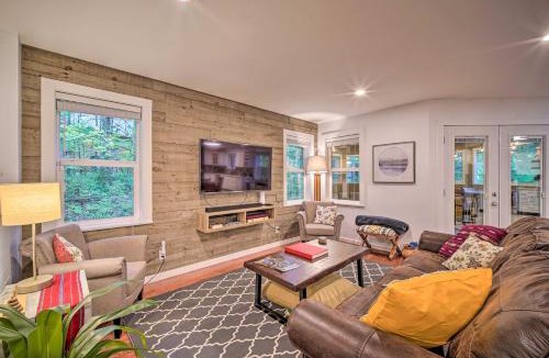 Warnick House | Peaceful Forest Retreat by Mt. Baker Slopes!