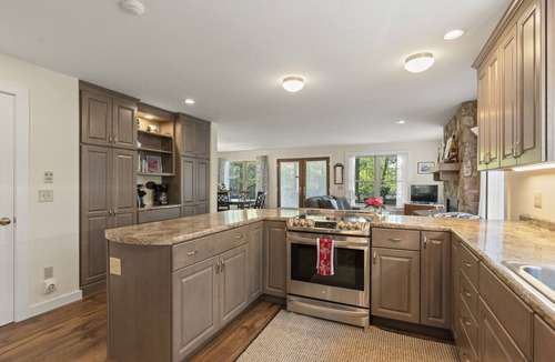 Edgecomb House | Peaceful Riverfront Hideaway | 4BR/3BA | Wildlife, Views & Deep Water Dock