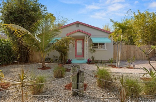 Riviera Beach House | Peanut Island Beach Paradise! Top Diving Spot