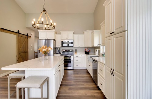 Detroit Lakes House | Pearl Lake Retreat w/Dock & Stunning Views!