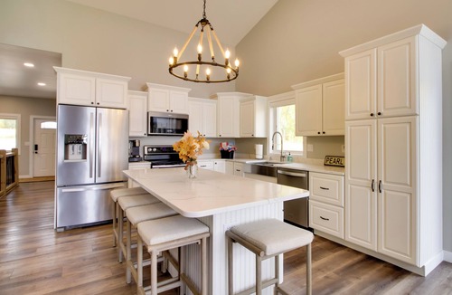 Detroit Lakes House | Pearl Lake Retreat w/Dock & Stunning Views!
