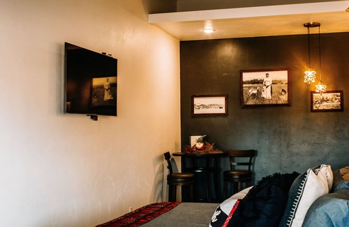 Last Chance Apartment | Pendleton Pointe #8