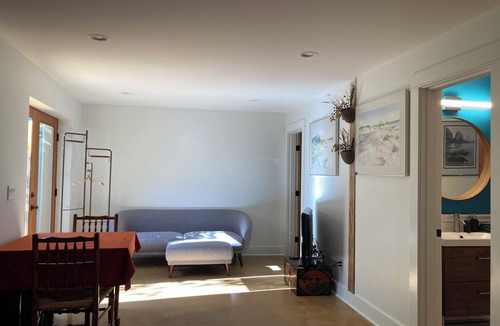 Old Ballard Apartment | Perfect 1-bedroom apartment in quaint Seattle near top spots
