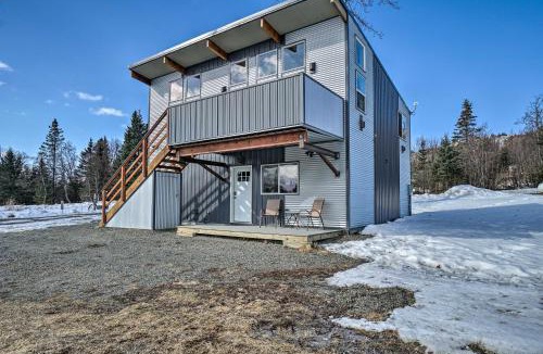 Fritz Creek Apartment | Pet-Friendly Duplex w/Northern Lights Aurora View