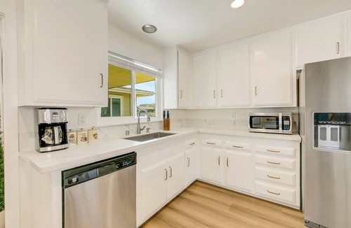 Southwest Anaheim House | Playground,MiniGolf,Themed,Pool table,12min Disney